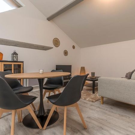 Atypique - 2 Chambres Avec Salles De Bains, Cuisine Equipee, Parking Gratuit Castelsarrasin Zewnętrze zdjęcie